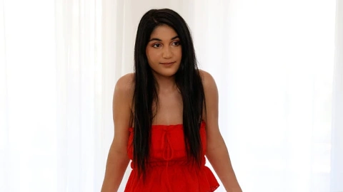 Zarina's Sexy Audition – Hot & Alluring Scene