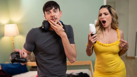 MILF visit: Best friend fulfills him